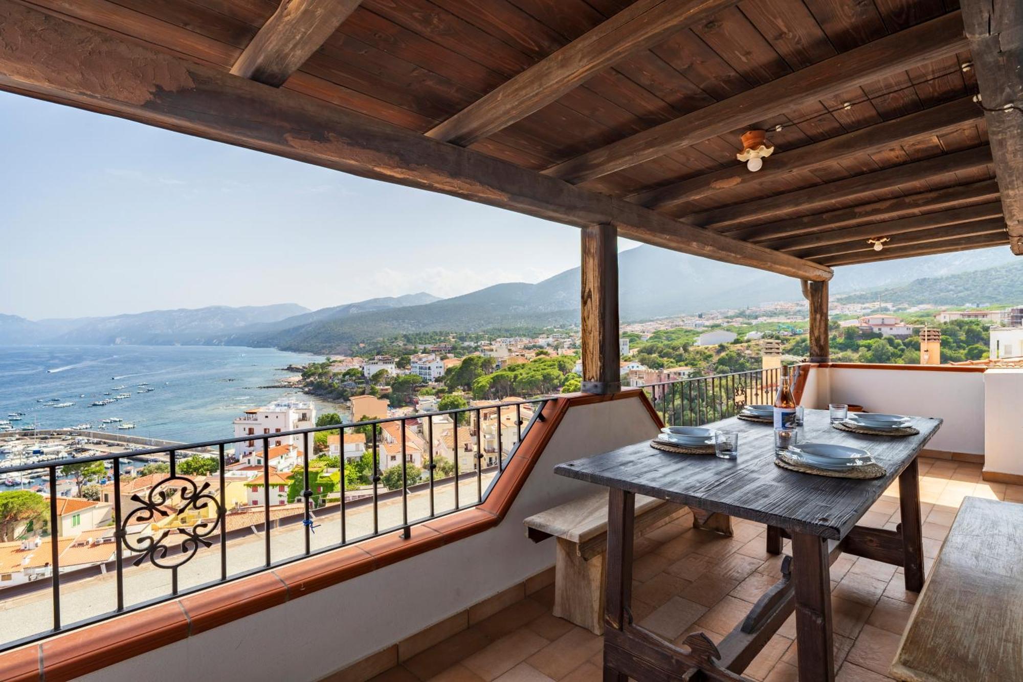 Appartamento Pablo Cala Gonone Bagian luar foto
